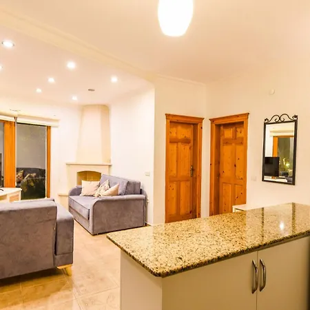 Kisla Bay Hotel *