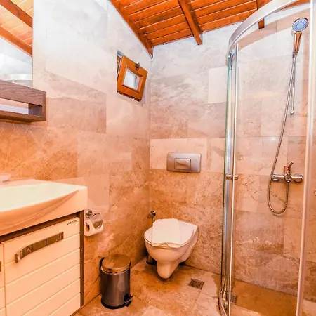 Kisla Bay Hotel *